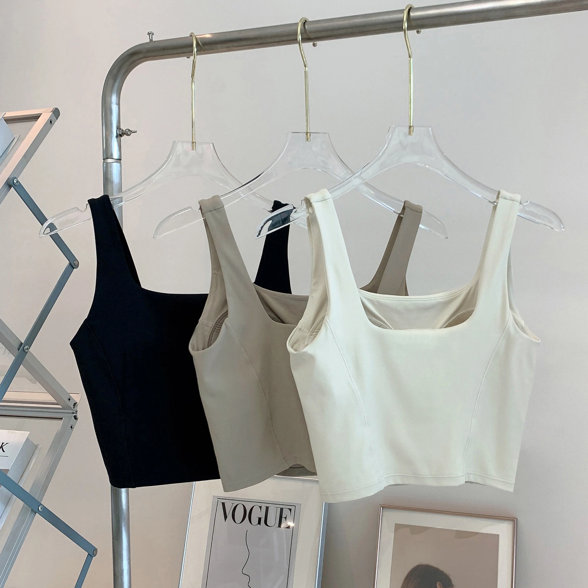 High Elastic Women's Yoga Bra  - огляд і ціна Crop Top Crochet